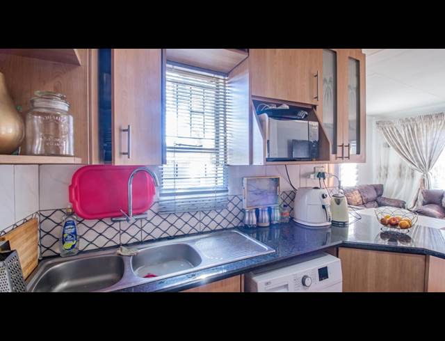 3 BEDROOM HOUSE FOR SALE IN LEOPARD'S REST SECURITY ESTATE